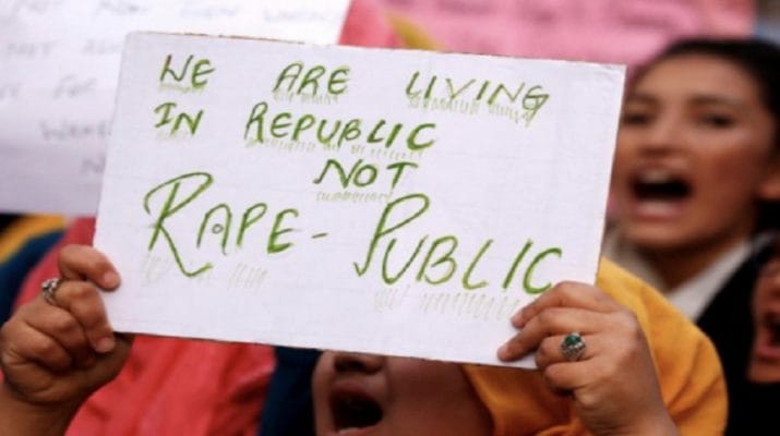 जम्मू-कश्मीरः रेप की दो घटनाओं के बाद प्रदर्शन, दोनों आरोपियों की गिरफ्तारी के बाद शांति की अपील 1 जम्मू-कश्मीरः रेप की दो घटनाओं के बाद प्रदर्शन, दोनों आरोपियों की गिरफ्तारी के बाद शांति की अपील 1 Hello Uttarakhand News »