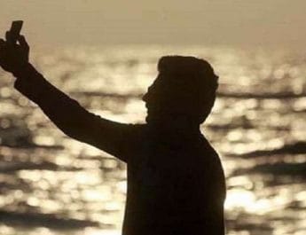 उत्तराखंड: सेल्फी लेते समय नदी में गिरा तीर्थयात्री का दो दिन बाद भी नहीं कोई सुराग 4 Hello Uttarakhand News »