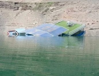 ऐतिहासिक कैबिनेट मीटिंग की गवाह बनी करोड़ाें की 'फ्लोटिंग मरीना' टिहरी झील में डूबी 2 Hello Uttarakhand News »