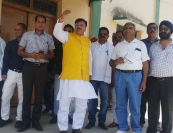 पेयजल की समस्या से जनता परेशान, विभाग मौन 5 Hello Uttarakhand News »