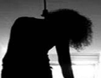 देहरादून: महिला ने फांसी लगा की आत्महत्या, 4 साल पहले हुई थी शादी 8 Hello Uttarakhand News »