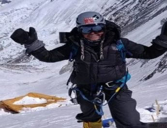 उत्तराखंड की बेटी शीतल ने फतह किया एवरेस्ट, पहले बना चुकी विश्व रिकार्ड 7 Hello Uttarakhand News »