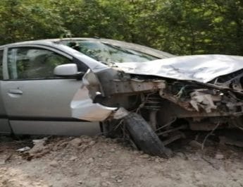 उत्तराखंड दर्दनाक हादसाः खाई में गिरी इंस्पेक्टर की कार, परिवार के सभी 6 लोगों की मौत 4 Hello Uttarakhand News »