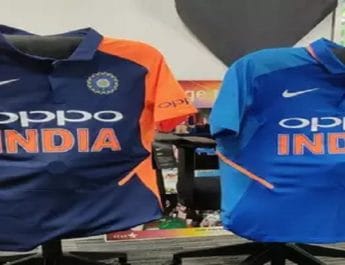 World Cup 2019: टीम इंडिया की भगवा जर्सी पर सियासत शुरू, सपा-कांग्रेस ने जताई आपत्ति 3 Hello Uttarakhand News »