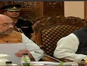 दो दिवसीय दौरे पर जम्मू-कश्मीर पहुंचे अमित शाह, राज्यपाल के साथ बैठक की, कल करेंगे बाबा अमरनाथ के दर्शन 3 Hello Uttarakhand News »