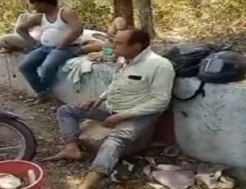 उत्तराखंड: खाई में गिरी कार, चार घायल 3 Hello Uttarakhand News »