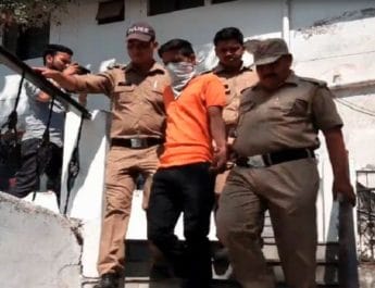 उत्तराखंड: नाबालिक से छेड़छाड़ व दुष्कर्म के प्रयास के आरोप में युवक गिरफ्तार 3 Hello Uttarakhand News »