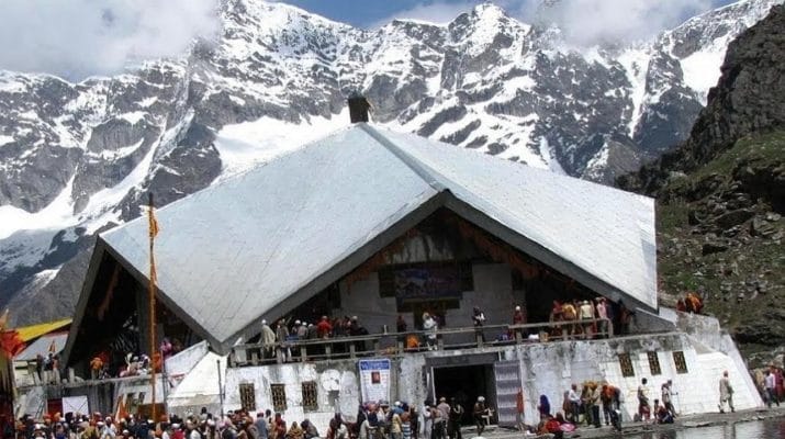हेमकुंड साहिब के कपाट श्रद्धालुओं के लिए पूरे विधि विधान के साथ खोले गए 1 Hello Uttarakhand News »