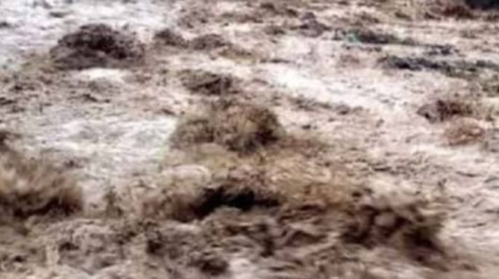 बादल फटने और आकाशीय बिजली गिरने से अल्मोड़ा में भारी तबाही, अलर्ट जारी 1 Hello Uttarakhand News »