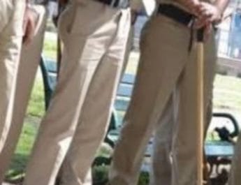 उत्तराखंड में अपराधी बेख़ौफ़, पुलिस चौकी के समीप महिला से लूट 4 Hello Uttarakhand News »