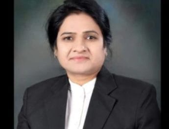 बार काउंसिल अध्यक्ष दरवेश यादव की भरी कचहरी में गोली मारकर हत्या 3 Hello Uttarakhand News »