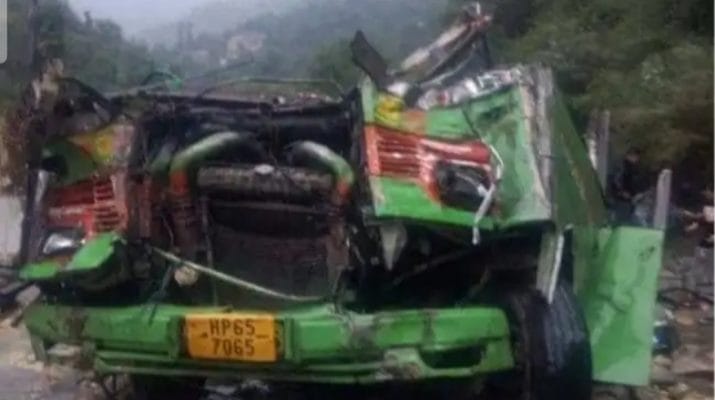 बस हादसे में बड़ा खुलासा, इस वजह से गई 44 जिंदगियां,बुझ गए दर्जनों परिवारों के चिराग 1 Hello Uttarakhand News »