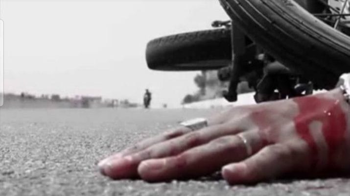 उत्तराखंड में दर्दनाक सड़क हादसा, बस ने 20 फीट तक सराफा कारोबारी को घसीटा, मौत से मचा कोहराम 1 उत्तराखंड में दर्दनाक सड़क हादसा, बस ने 20 फीट तक सराफा कारोबारी को घसीटा, मौत से मचा कोहराम 1 Hello Uttarakhand News »