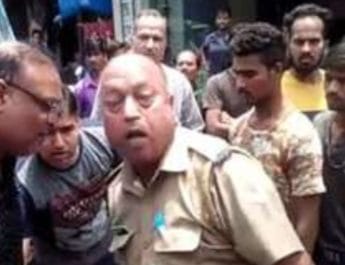 देहरादून में अतिक्रमण हटाने गए नगरनिगम कार्यकर्ताओ पर हमला, विरोध में हड़ताल 3 Hello Uttarakhand News »