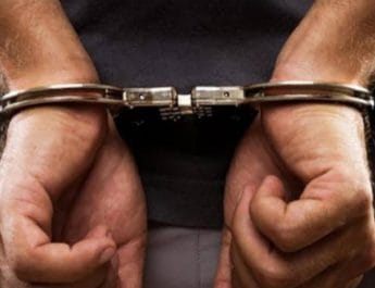 देहरादून में मेडिकल छात्र पर दोस्त ने किया एसिड अटैक, गिरफ्तार 4 Hello Uttarakhand News »