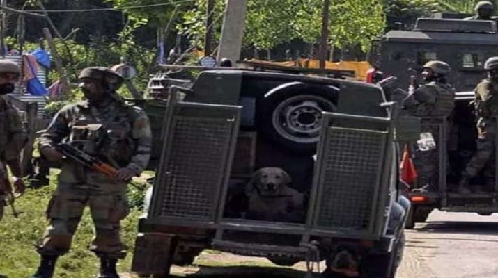 Jammu & Kashmir: Three militants have been killed in an encounter in Shopian 1 Hello Uttarakhand News »