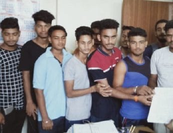 सेना भर्ती को लेकर पहाड़ के युवाओं ने पीएम मोदी को भेजा ज्ञापन, की ये मांग.. 2 Hello Uttarakhand News »