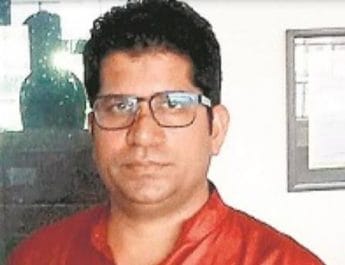 सचिन उपाध्याय ने धोखाधड़ी के आरोपों को बताया बेबुनियाद, कहा मुकेश जोशी सरकार को दे रहा धोखा 3 Hello Uttarakhand News »