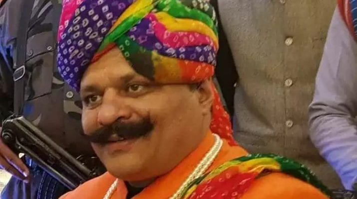 देशराज जल्द होंगे जेल में बंद, जाएगी विधायकी: चैम्पियन 1 Hello Uttarakhand News »