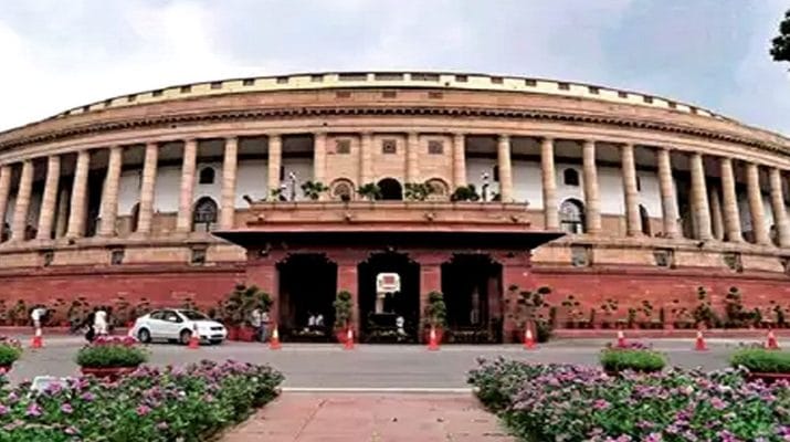 लोकसभा में सरकार ने बताया- घाटे के चलते बंद हुई देश की पांच विमानन कंपनियां 1 Hello Uttarakhand News »