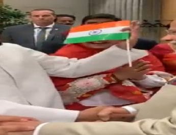 मोदी के स्वागत पर बौखला उठा पाक , इमरान के मंत्री का उड़ा मजाक, जानें पूरी खबर 3 Hello Uttarakhand News »