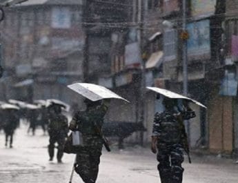 अनुच्छेद  370 खत्म होने के बाद जम्मू के 5 जिलो में फिर इंटरनेट सेवाएं बंद 4 Hello Uttarakhand News »