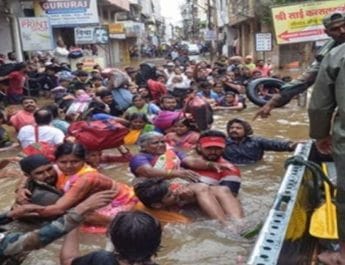 बंगाल और ओडिशा में भारी बारिश का अलर्ट जारी, कई ट्रेनें रद, 200 लोगों की मौत 4 Hello Uttarakhand News &raquo;