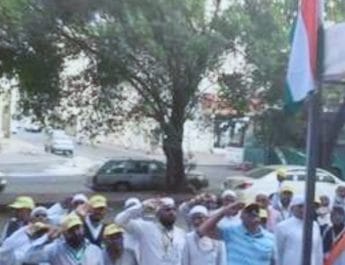 उत्तराखंड के हज यात्रियों ने सऊदी अरब में फहराया तिरंगा, ऐसे मनाया आजादी का जश्न 3 Hello Uttarakhand News »