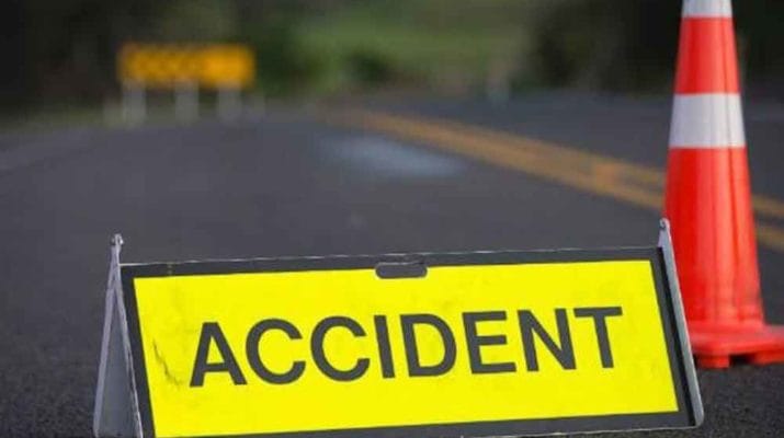Pithoragarh: दुःखद, राष्ट्रीय राजमार्ग धाट मटैला बैंड के पास हुआ ज़बरदस्त सड़क हादसा, तीन लोगों की मौके पर ही मौत, दो घायल 1 Hello Uttarakhand News »