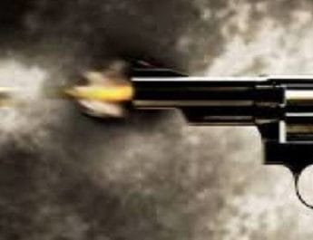 अक्षरधाम मंदिर के बाहर फायरिंग, पुलिस और बदमाशों के बीच मुठभेड़ जारी 2 Hello Uttarakhand News »