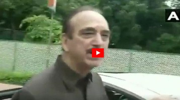 श्रीनगर एयरपोर्ट पर ही रोके गए गुलाम नबी आजाद, 370 हटने के बाद पहुंचे थे जम्मू-कश्मीर 1 श्रीनगर एयरपोर्ट पर ही रोके गए गुलाम नबी आजाद, 370 हटने के बाद पहुंचे थे जम्मू-कश्मीर 1 Hello Uttarakhand News »