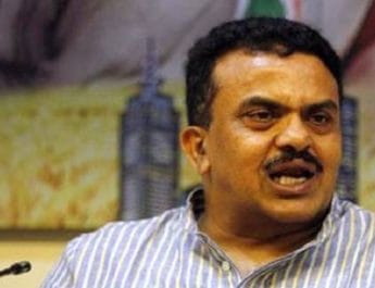 ‘कश्मीर में हालात सामान्य हैं, फिर लोग शादियों की दावतें क्यों रद्द कर रहे हैं?’: निरुपम 3 Hello Uttarakhand News »