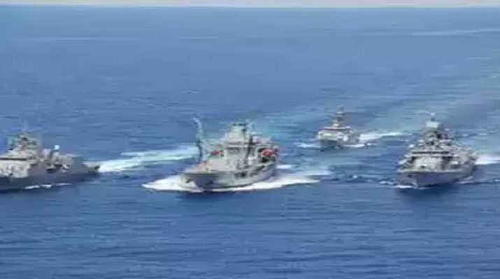 अरब सागर में पाकिस्तान नौसैनिक अभ्यास पर भारत सतर्क, युद्धपोत, पनडुब्बियां, युद्धक विमान तैनात 1 Hello Uttarakhand News »