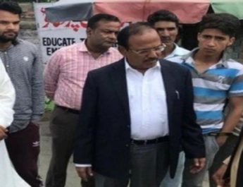 कश्मीर में आतंकी धमाकों के अलर्ट के बाद एनएसए अजीत डोभाल पहुंचे श्रीनगर 4 Hello Uttarakhand News »