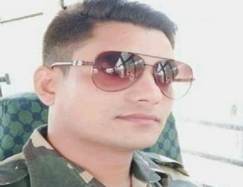 जम्मू-कश्मीर: आतंकियों से हुई मुठभेड़ में जवान शहीद, आज गाँव पहुंचेगा पार्थिव शरीर 4 Hello Uttarakhand News »