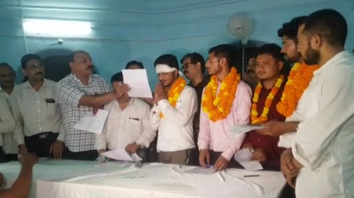 छात्रसंघ चुनाव 2019: डीएवी में 12 साल बाद एबीवीपी की बड़ी हार, बागी गुट के निखिल शर्मा बने अध्यक्ष 1 Hello Uttarakhand News »