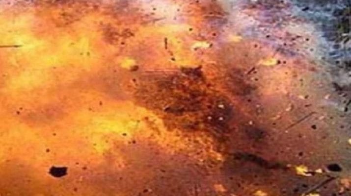 अफगानिस्तान में एक के बाद एक बड़ा धमाक, राष्ट्रपति गनी की सभा और अमेरिकी दूतावास को बनाया गया निशाना 1 अफगानिस्तान में एक के बाद एक बड़ा धमाक, राष्ट्रपति गनी की सभा और अमेरिकी दूतावास को बनाया गया निशाना 1 Hello Uttarakhand News »