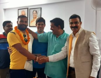 ग्राम पंचायत चुनाव में बीजेपी से राकेश नोटियाल सम्भालेंगे सोशल मीडिया की कमान 2 Hello Uttarakhand News &raquo;