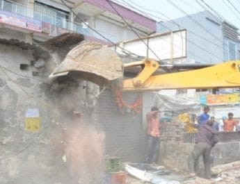 कल से चलेगा अतिक्रमण पर महाअभियान, राजपुर रोड और प्रेमनगर हिट लिस्ट में, होंगे मुकदमे! 3 Hello Uttarakhand News »