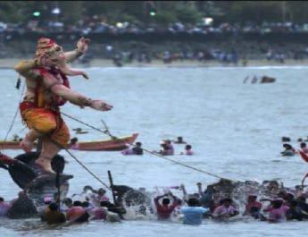 गणपति विसर्जन के दौरान महाराष्ट्र में 18 लोगों की मौत 2 Hello Uttarakhand News »