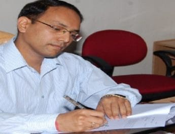 आईएएस रविनाथ रमन बने गढ़वाल कमिश्नर, दिलीप जावलकर पदमुक्त 4 Hello Uttarakhand News »