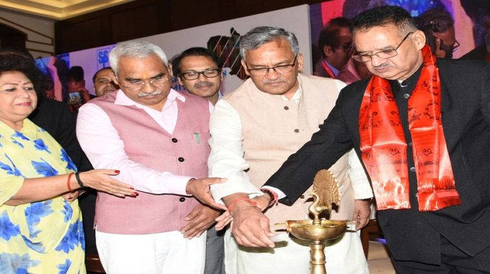 मुख्यमंत्री ने किया उत्तराखण्ड अर्बन ट्रांसफोरमेशन समिट का शुभारम्भ, देशभर के 12 स्मार्ट सिटी सी.ई.ओ ने किया मंथन 1 Hello Uttarakhand News »