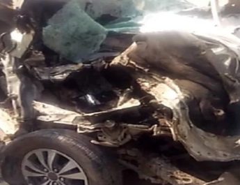 उत्तराखंड: ट्रक-इनोवा की भीषण टक्कर में तीन की मौत, दो गंभीर घायल 3 Hello Uttarakhand News »