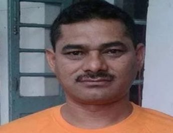 उत्तराखंड: शहीद भूपेंद्र को सैन्य सम्मान के साथ दी गई अंतिम विदाई, भतीजे ने दी मुखाग्नि 2 Hello Uttarakhand News »