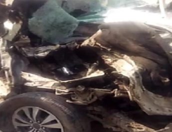 उत्तराखंड: पिकनिक मनाने निकले थे दोस्त, ओवरटेक के चक्कर में गंवा दी जान, कार काटकर निकाले शव 3 Hello Uttarakhand News »