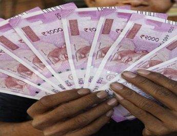 आधार कार्ड दिखाएँ और 10 हज़ार तक का भुगतान पाएं 4 Hello Uttarakhand News »