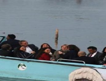 कश्मीर दौरे पर EU सांसदों का बयान-आतंक के खिलाफ हम साथ, 370 आंतरिक मसला 3 Hello Uttarakhand News »