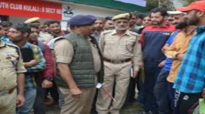 कश्मीर में आज 70 दिनों बाद मोबाइल सेवाएं हुयी शुरू 1 Hello Uttarakhand News »