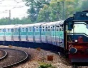 रेलवे विभाग में 4,000 पदों पर बम्पर भर्तियाँ, ऐसे करना होगा आवेदन 3 Hello Uttarakhand News »