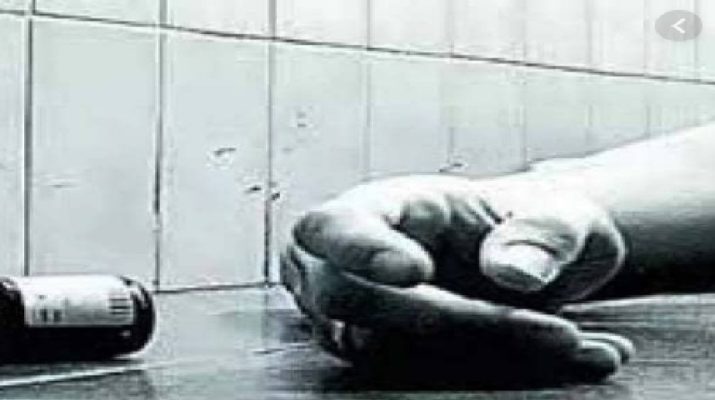 नैनीताल: लाईसेंस ना मिलने पर आरटीओ ऑफिस में ही पी लिया जहर, हालत नाजुक 1 Hello Uttarakhand News »